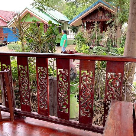 Ruanmai Style Resort 1 Ban Nong Nam Khan Екстериор снимка